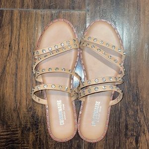 Cushionaire (Steve Madden Inspired) sandals